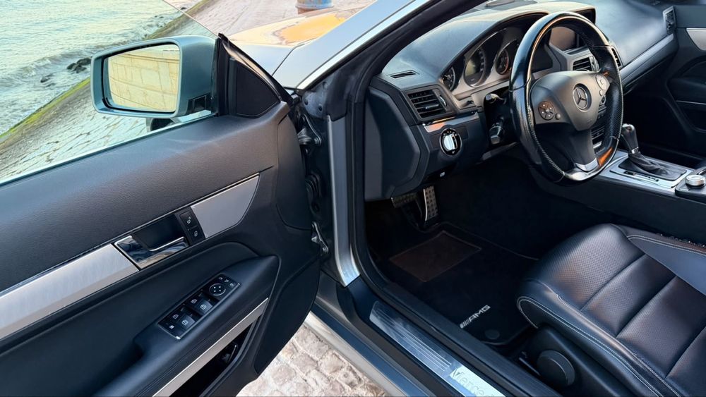 Mercedez E 350 Coupe ( Melhor viatura Nacional venda )
