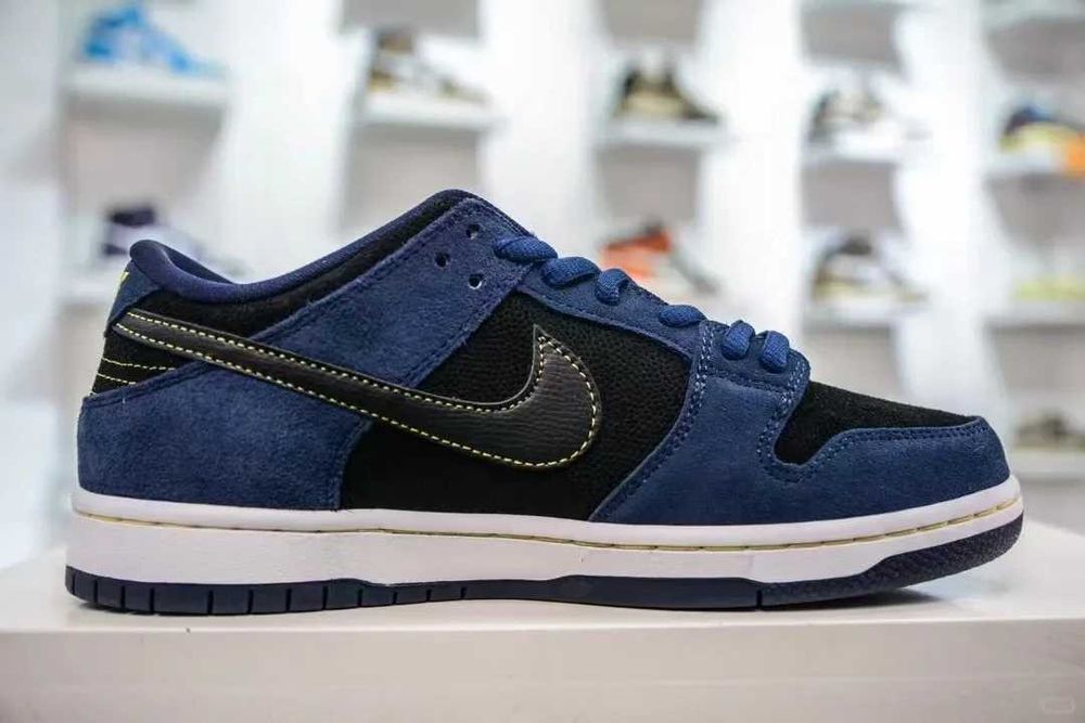 Nike_Dunk_SB_Granatowy_R. 44