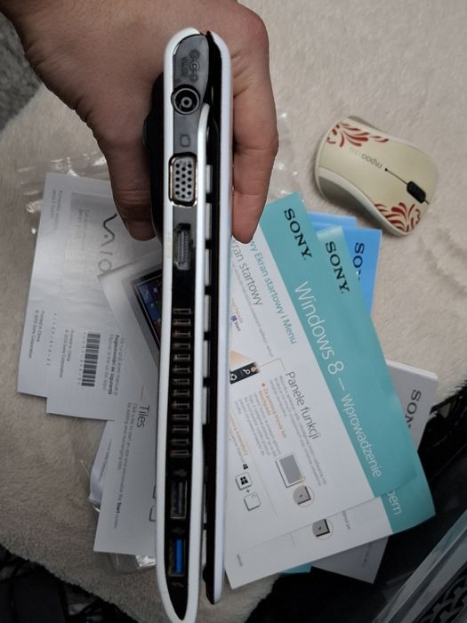 Notebook Sony Vaio 11,6" kolor biały komplet