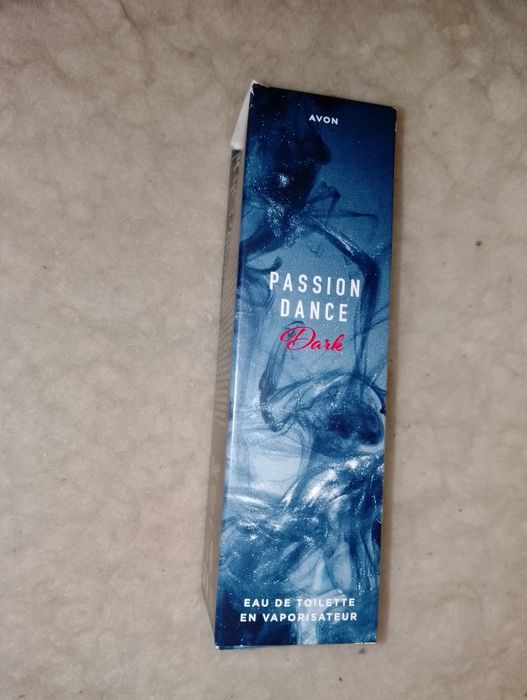 Passion dance dark woda toaletowa Avon