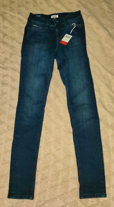 Jeansy Tommy Hilfiger.