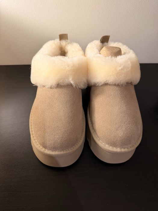 Pantufas Ugg bege