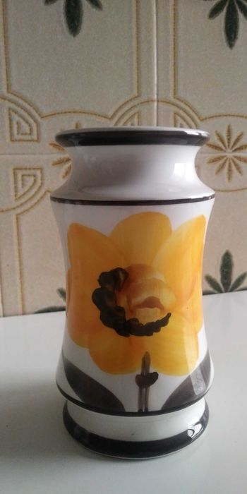 Hand-painted jug64739851848579120