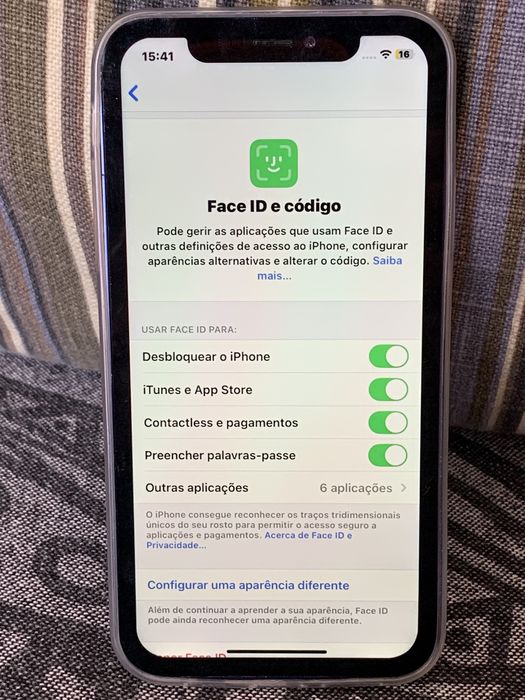 Iphone XR em chassi 17 pro LER