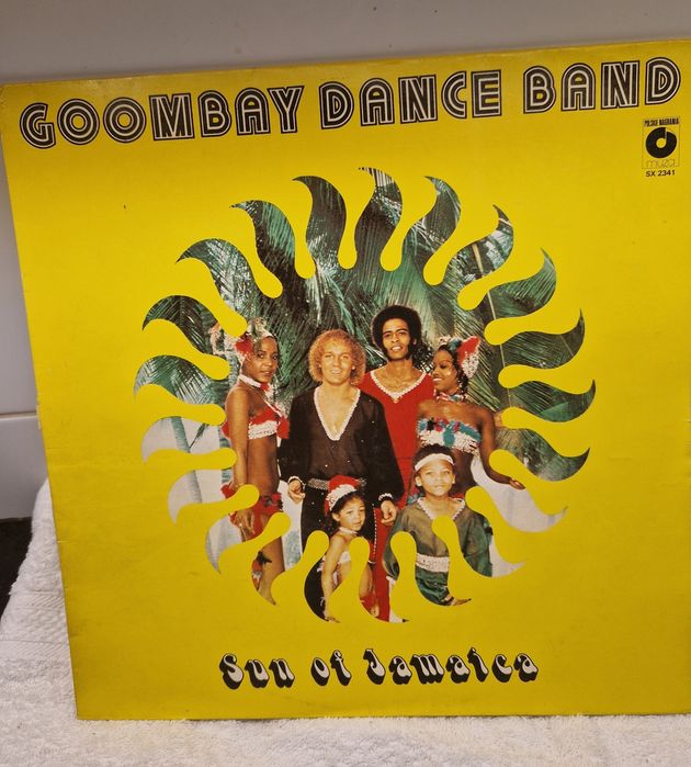 GOO MBAY DANCE  BAND   winilowa  1980