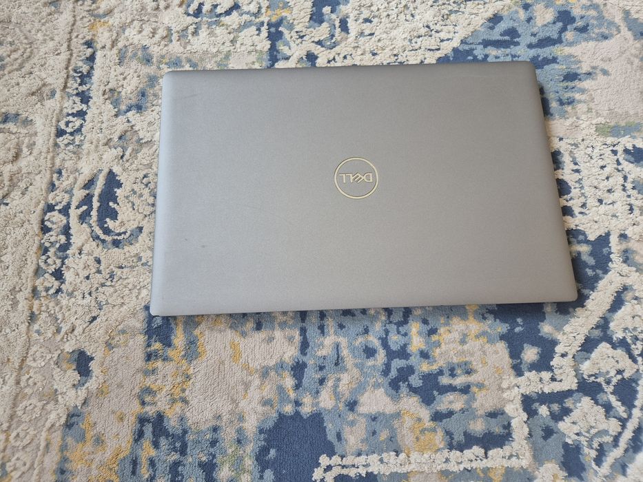 Laptop Dell Latitude 5520 | i5-1145G7 | 32 GB RAM | SSD 1 TB | Win 11 Pro