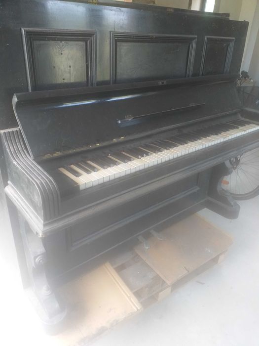 Sprzedam pianino