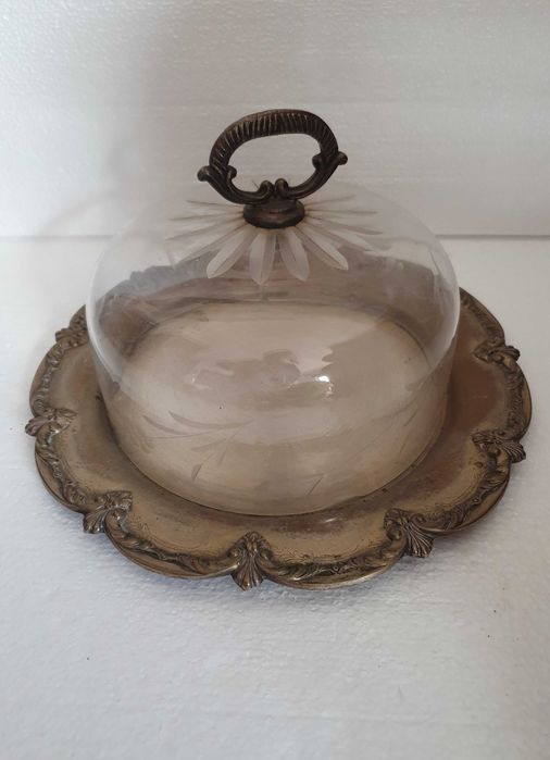 Queijeira vintage, estanho/casquinha/vidro antigo