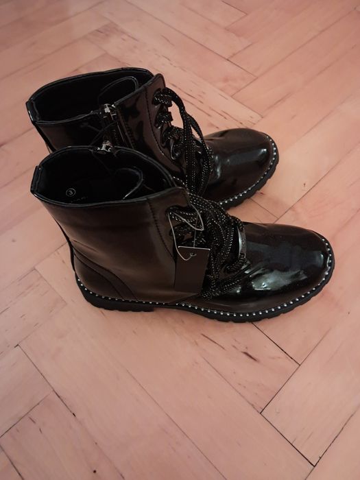 NOWE z metkami,TAHARI Buty trekingowe/trapery/botki lakierowane czarne