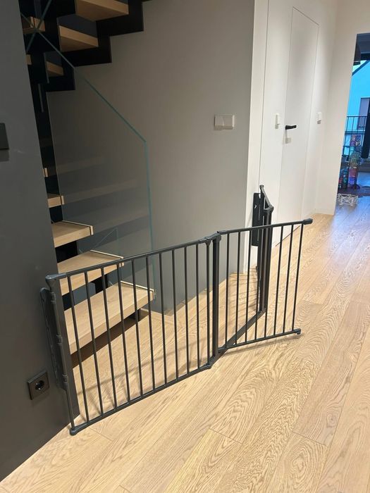 bramka ochronna Baby Dan FLEX L (czarna)