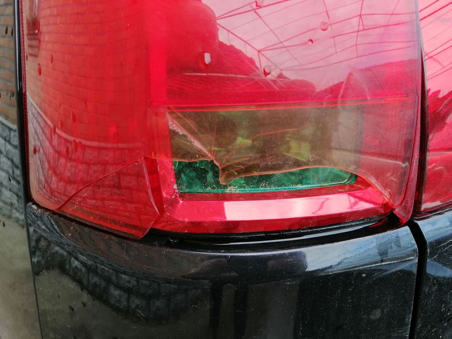 Швидкий і якісний ремонт. Пайка бамперів поклейка скловолокна