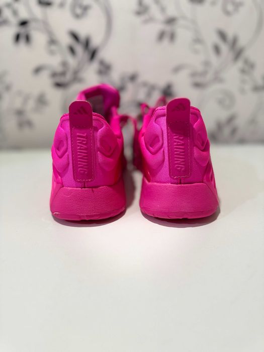 Кросівки жіночі тренувальні Adidas Dropset 3 Training Shoes, 36.5р.