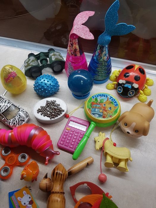 Игрушки бенокль гусеница слаймы животные резиновые и мягкие игрушки