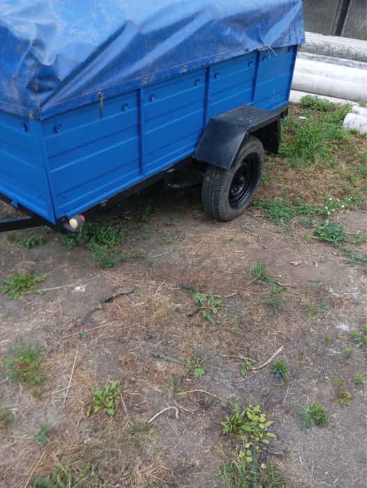 Причеп автомобільний