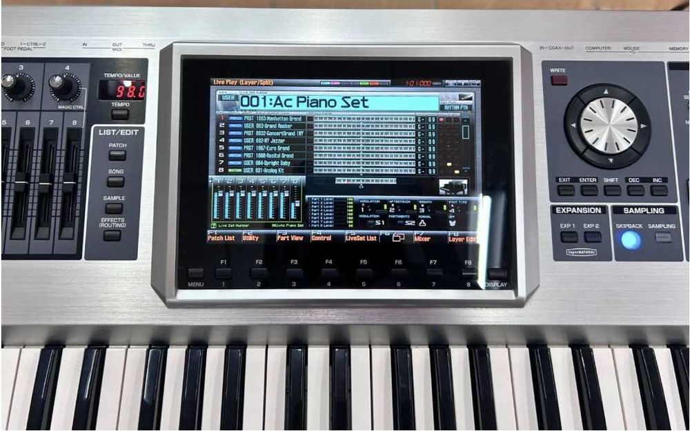 Fantom G7 - Roland - Bom preço - Grande Máquina