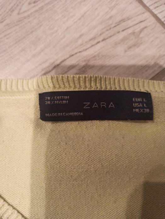 Sweterek cienki Zara