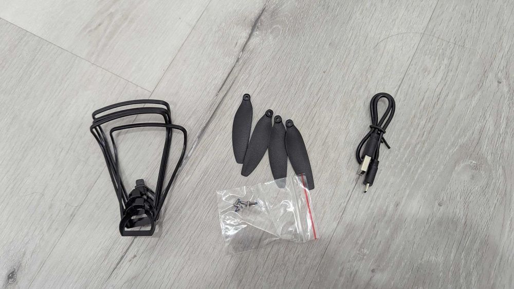 Дрон з камерою B15 4K дрон з камерою, складаний квадрокоптер Wipkviey