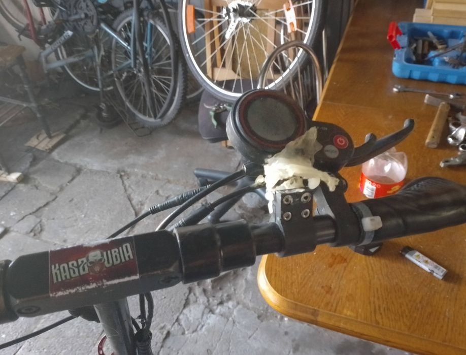 Hulajnoga elektryczna (coś w stylu kukirin)