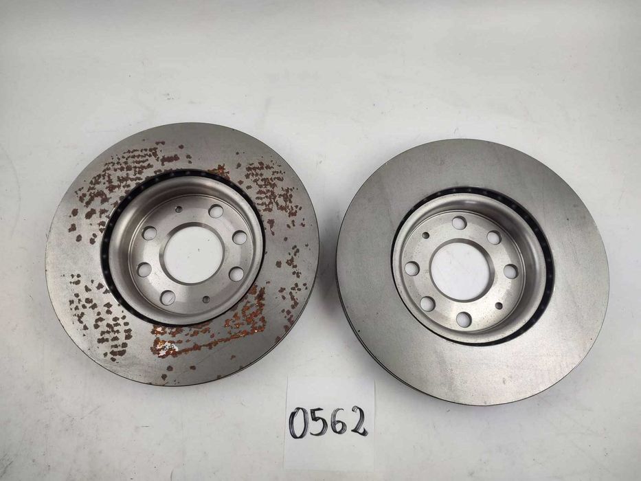 KOMPLET BREMBO 09.5843.31 Tarcza hamulcowa Corsa D przód