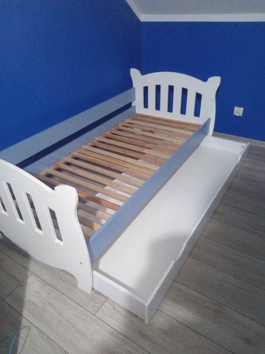 Łóżko dziecięce 180x80 z szufladą – bardzo dobry stan (2 szt.)