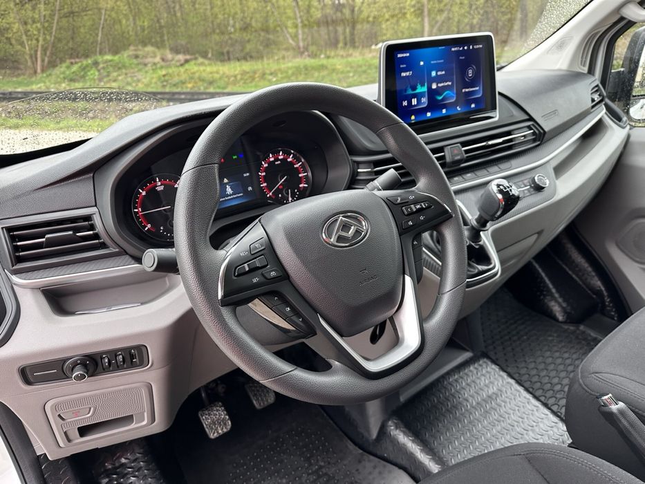 Najtanszy Bus bez limitu kilometrów. Faktura. Wynajem 7 dni w tygodniu