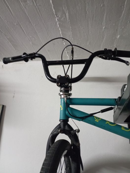 Bicicleta BMX azul