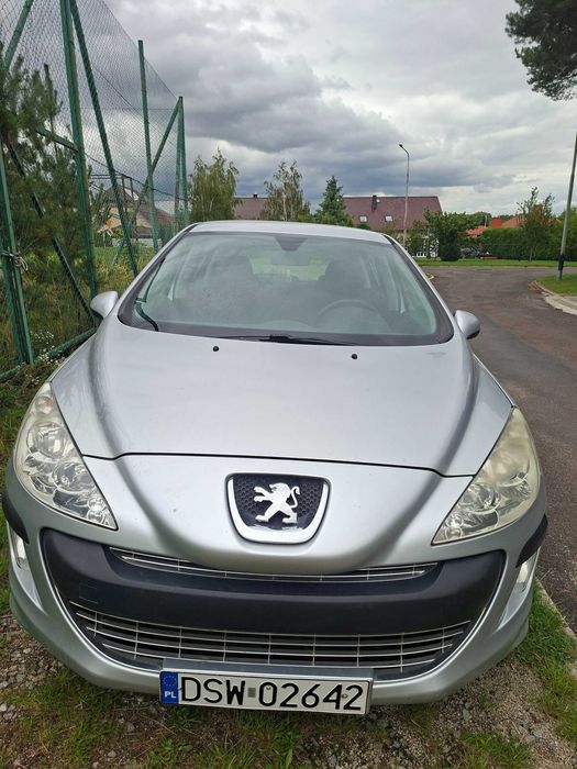 Samochód PEUGEOT benzyna /gaz
