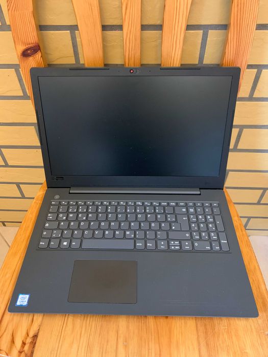 Lenovo V130 i5-7200U 8GB 512GB SSD M2