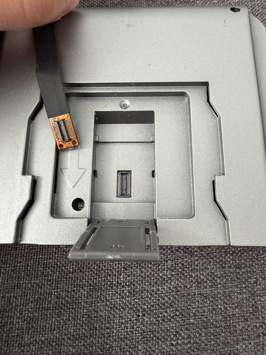 Inteligentny Wizjer Elektroniczny z Kamerą i Ekranem – WiFi