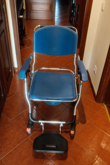 Cadeira de banho dobrável - Blue Care