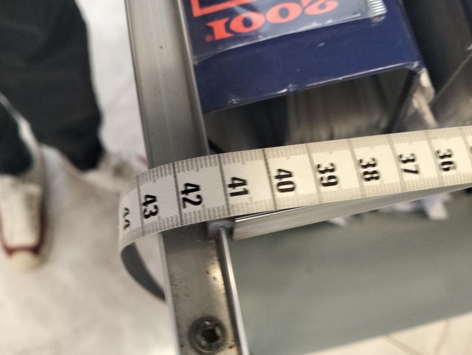 Móvel de arquivo de pasta suspensa