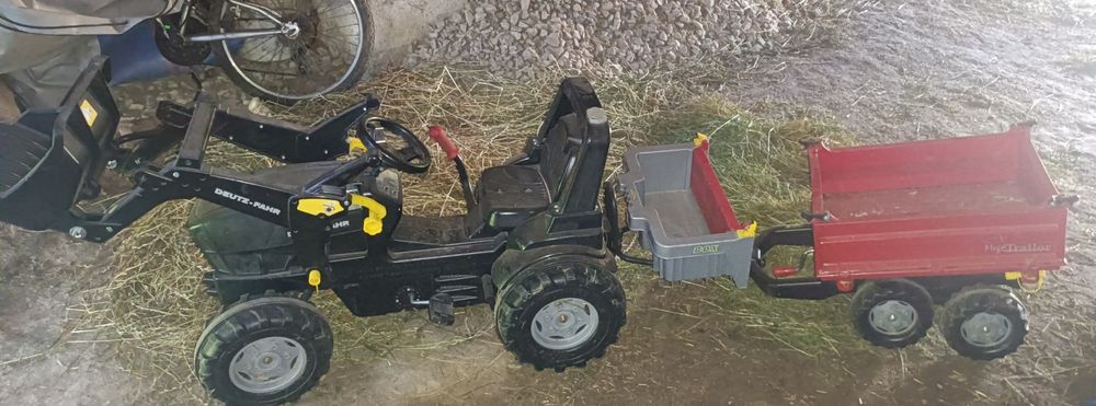 Traktor dziecięcy duży
