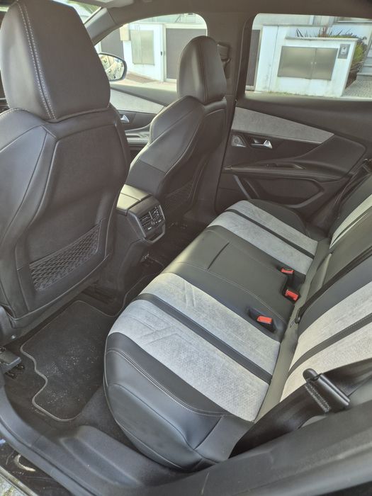 Peugeot 3008 híbrido 2022 full extras