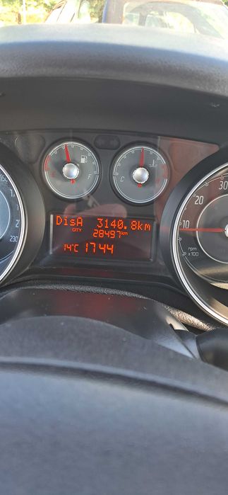 Corro fiat punto como novo
