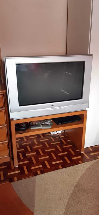 TV + MOVEL URGENTE DESOCUPAR ​Recheio ​Casa