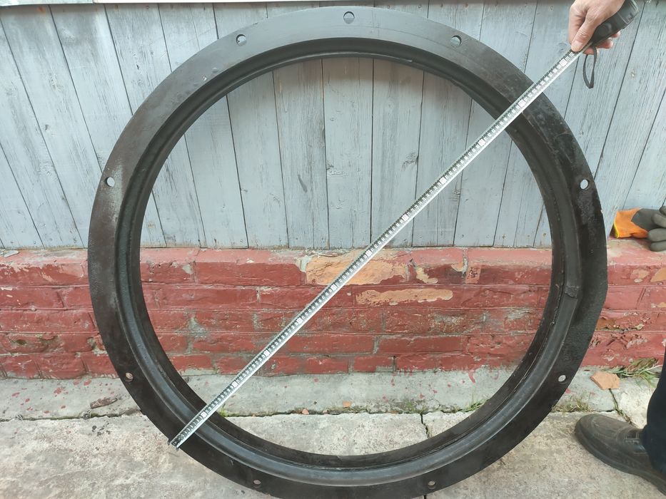 Поворотный круг прицепа  НефАЗ ГКБ 8350  8527 новый  пр -во СССР