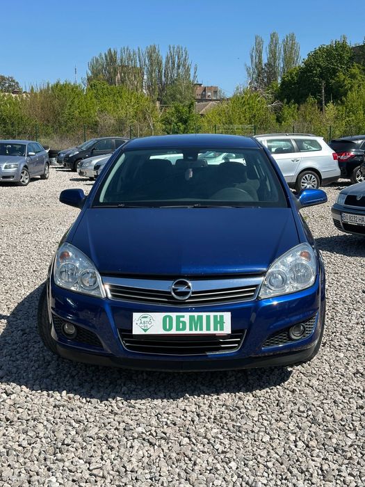 Продам Opel Astra 2008 рік можлива розстрочка,кредит,обмін!