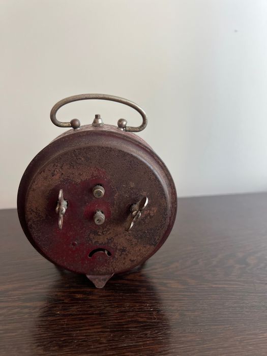 Despertador Antigo REGULADORA - Peça de Coleção