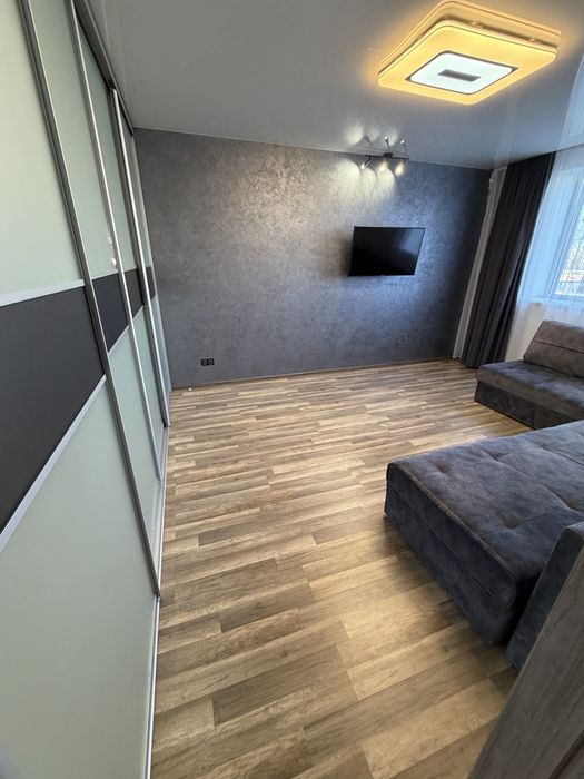 Здам квартиру в новобудові 48м2, Роганська