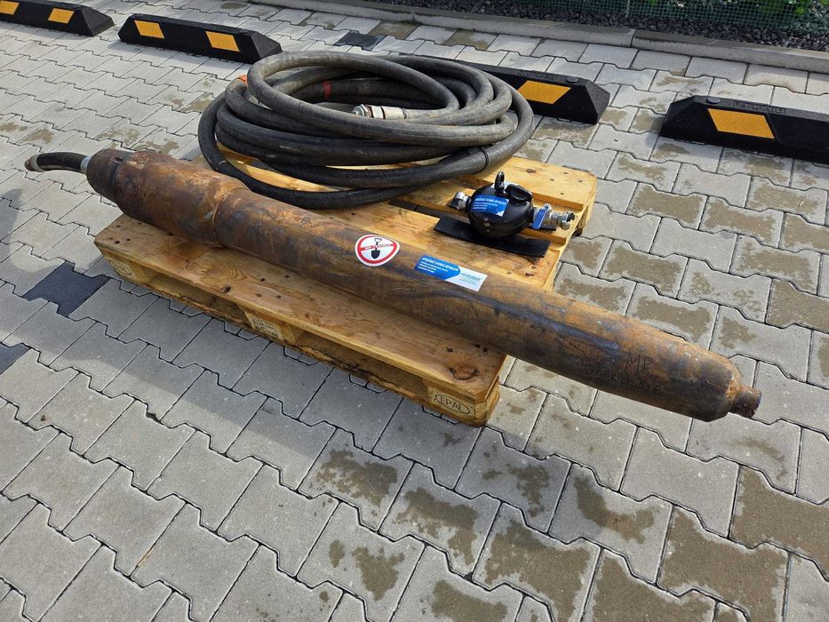 Używana maszyna do przecisków HERCU PNEUMATIC HP160/190V, kret, przecisk