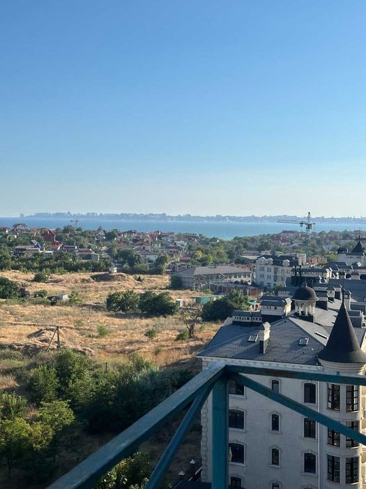Продам 2-кімнатну квартиру на Котовського в ЖК "Зелений Мис" вид на море.