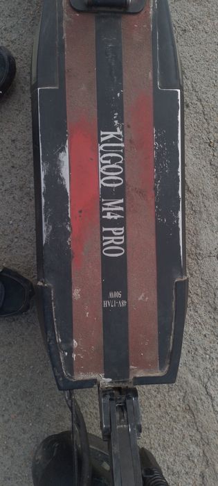 Продам електросамокат хто перший забере продам за 15000грн