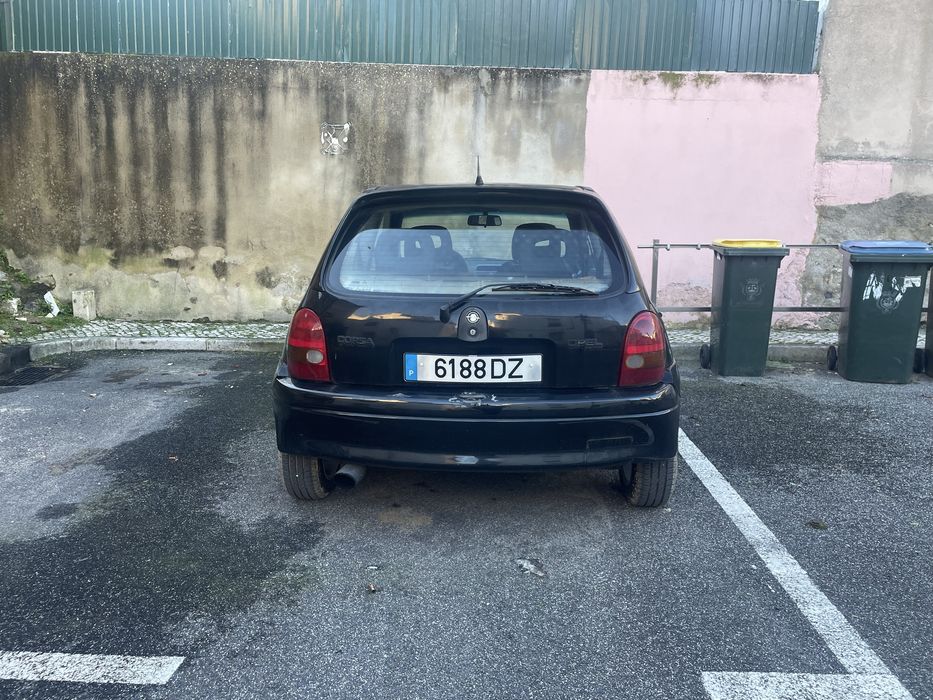 Opel Corsa B 1.5 Diesel (Look Sport) - 94 - 200.000km