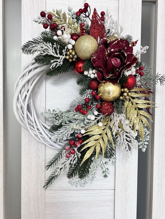 Новорічний, різдвяний вінок на двері