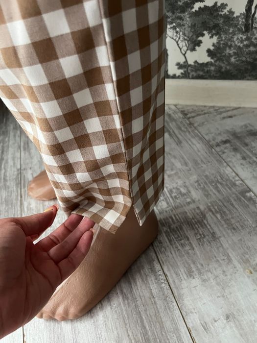 Жіночі брюки Zara