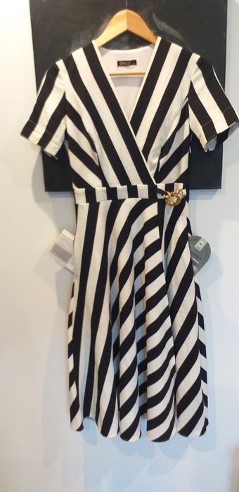 Sukienka elegancka butik s 36r