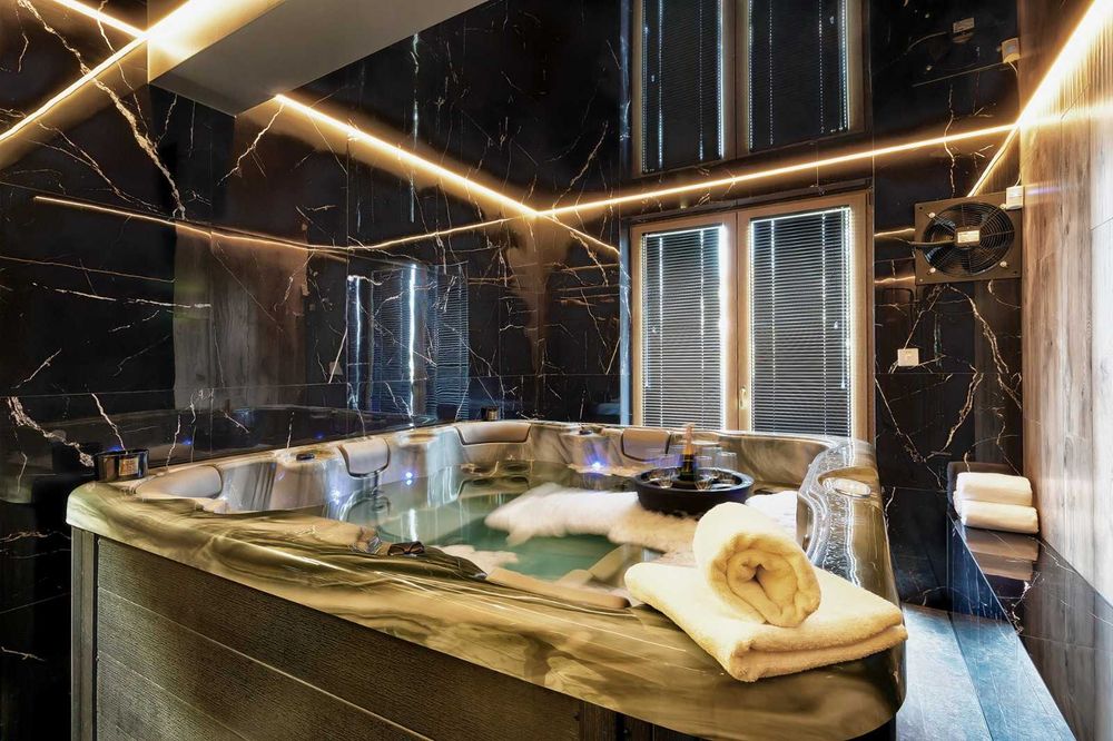 Wanna jacuzzi Viskan LARKO- Luksusowy hydromasaż dla 6 osób, 26 dysz