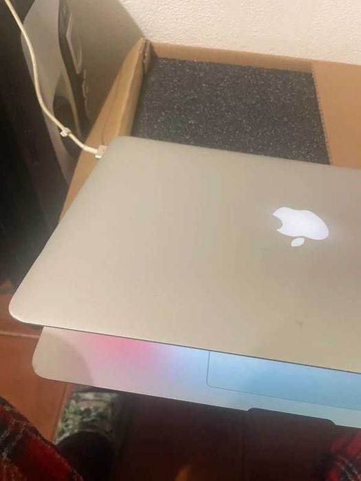 MacBook Air 13’’ 100% funcional Intel i5