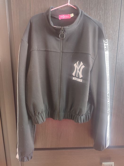 Спортивный костюм на девочку