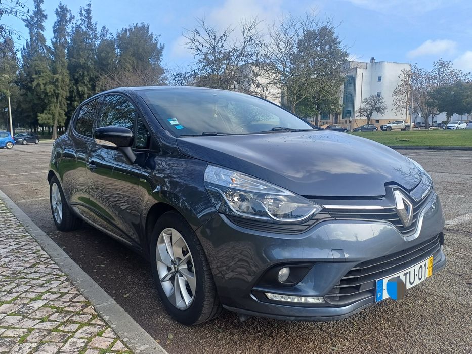 Clio 1.5  Limited  80 000 kms